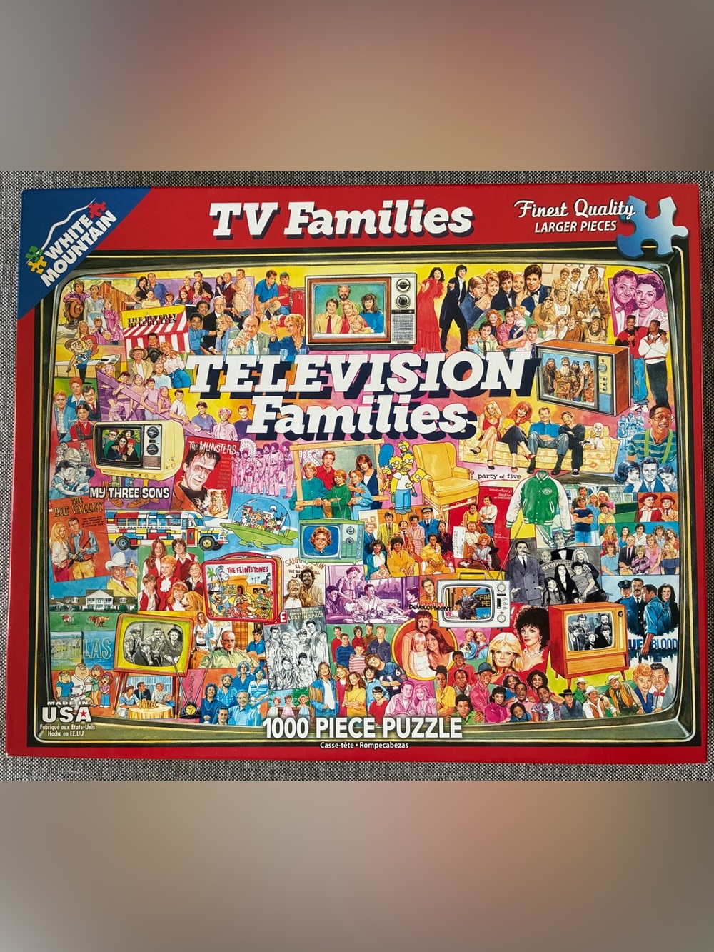 'TV Families' White Mountain 1000 Piece Jigsaw Puzzle Item #1124 COMPLETE 2015